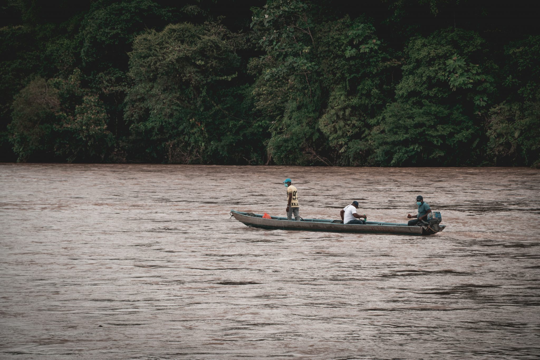 Río San Juan, en el sur de Chocó. Crédito Santiago Ramírez/La Cola de Rata.