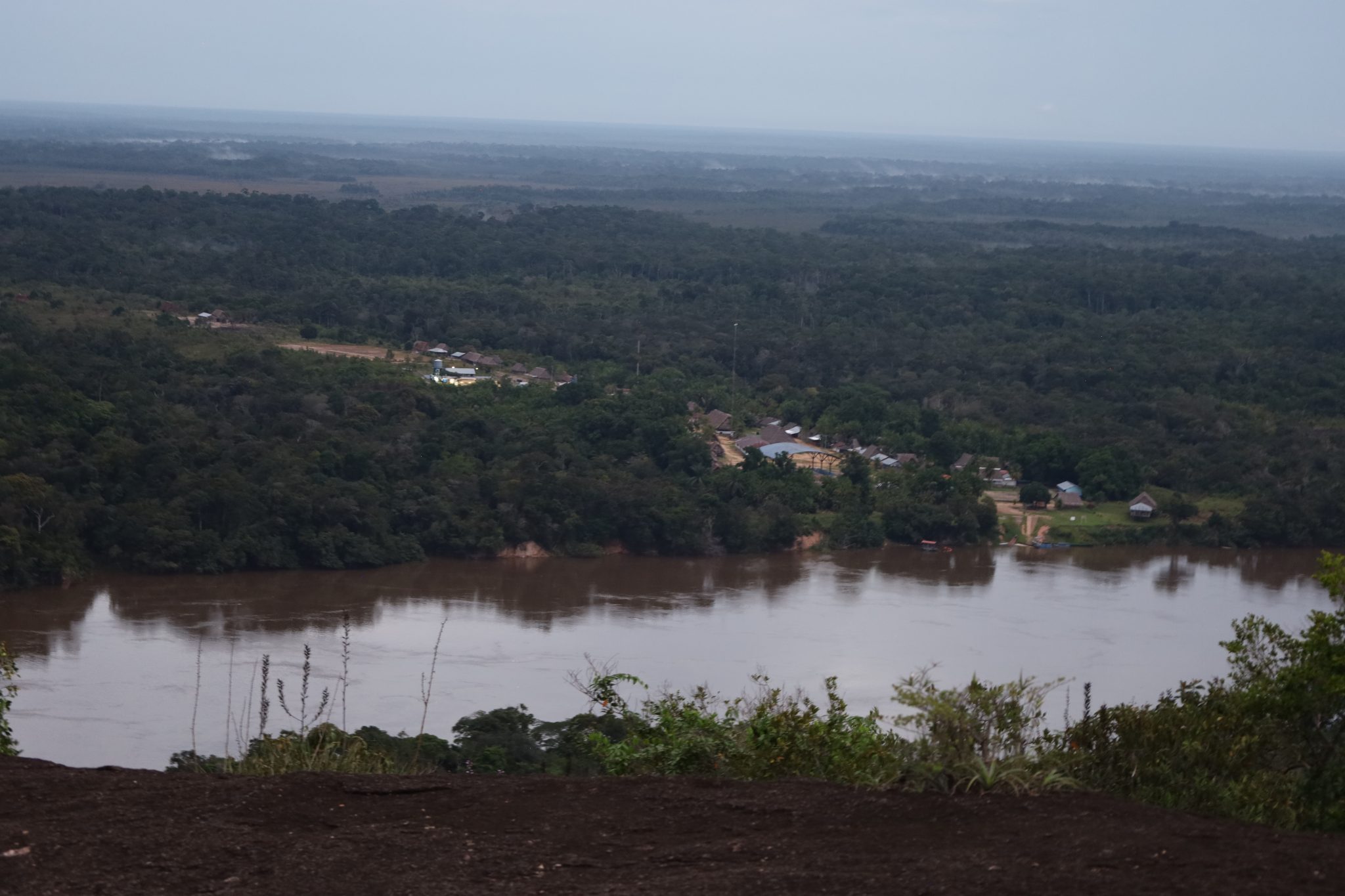 Foto 14. La comunidad de Remanso vista desde el cerro Mavicure. Foto: Edwin Suárez.