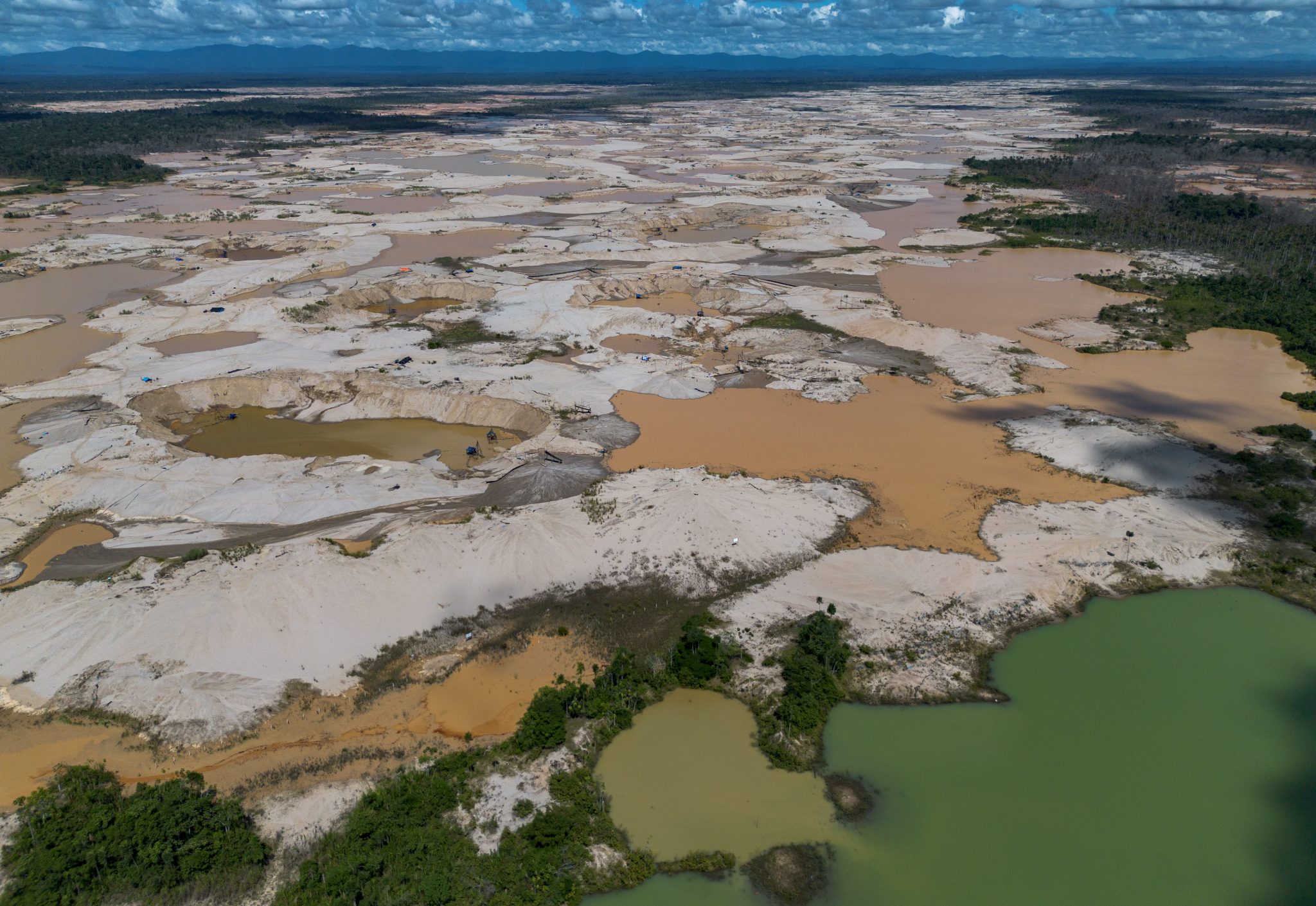 Minería ilegal Madre de Dios Perú_Foto: Antonio Melgarejo